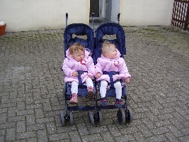 &amp;gt;Wir gehen jetzt zur Hochzeit unsere großen Schwester&amp;lt; ;o)