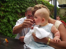 und unsere kleine trinkt kräftig mit ;-)