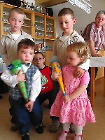 Einschulungskinder Zwillinge Jan &amp;amp; Leon mit 
<br />Lara und Jonas