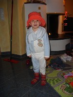 luca hat sich selber angezogen