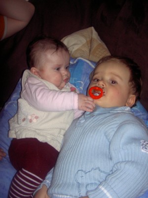 Her mit dem Schnulli!!! *g*