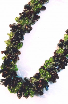 Kette grün kupfer 1 klein.jpg