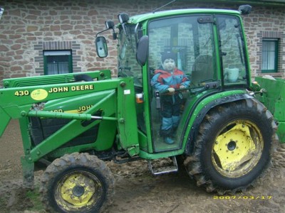 J traktor.jpg
