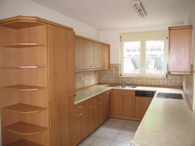 Die Küche offen zum Wohnesszimmer