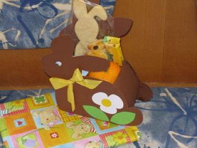 Ostergeschenk (Buch) + Nest v. Papa und Mama
