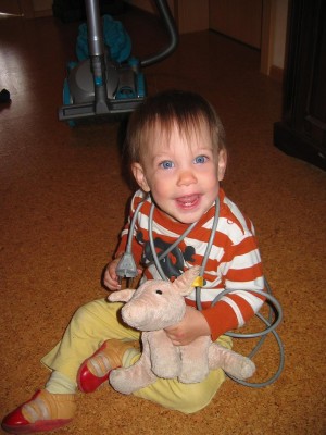 damit könnte sie stundenlang spielen: Kabel! *seufzs*