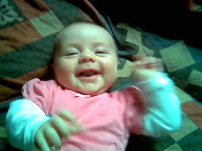 Tabea_11_06_2008_lachen.jpg
