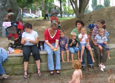 Mamas + Kinder