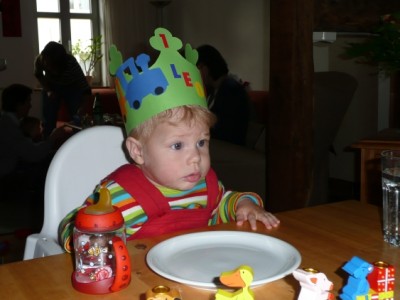 so ganz weiß leo noch nicht, was das alles soll :-)