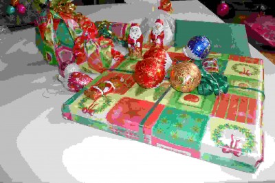 Das Paket war ein wahrhaftes Zauberpäckchen. Soviele unterschiedliche Päckchen und Kekse und Naschi. Ich hab mich riesig gefreut!