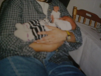 Baby Vanessa mit 21 Tagen - da sieht man dann auch gut, wie klein sie mal war