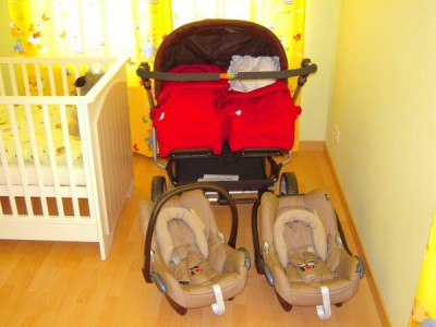 KiWa vorn + MaxiCosi.jpg