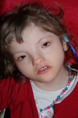 Angeline-mit.jpg