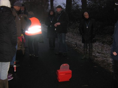 Teebeutelweitwurf mit dem Mund und Schluck:-)